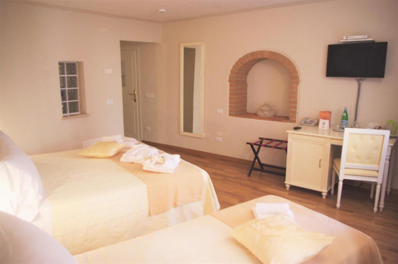 Hotel Volterra In Superior מראה חיצוני תמונה
